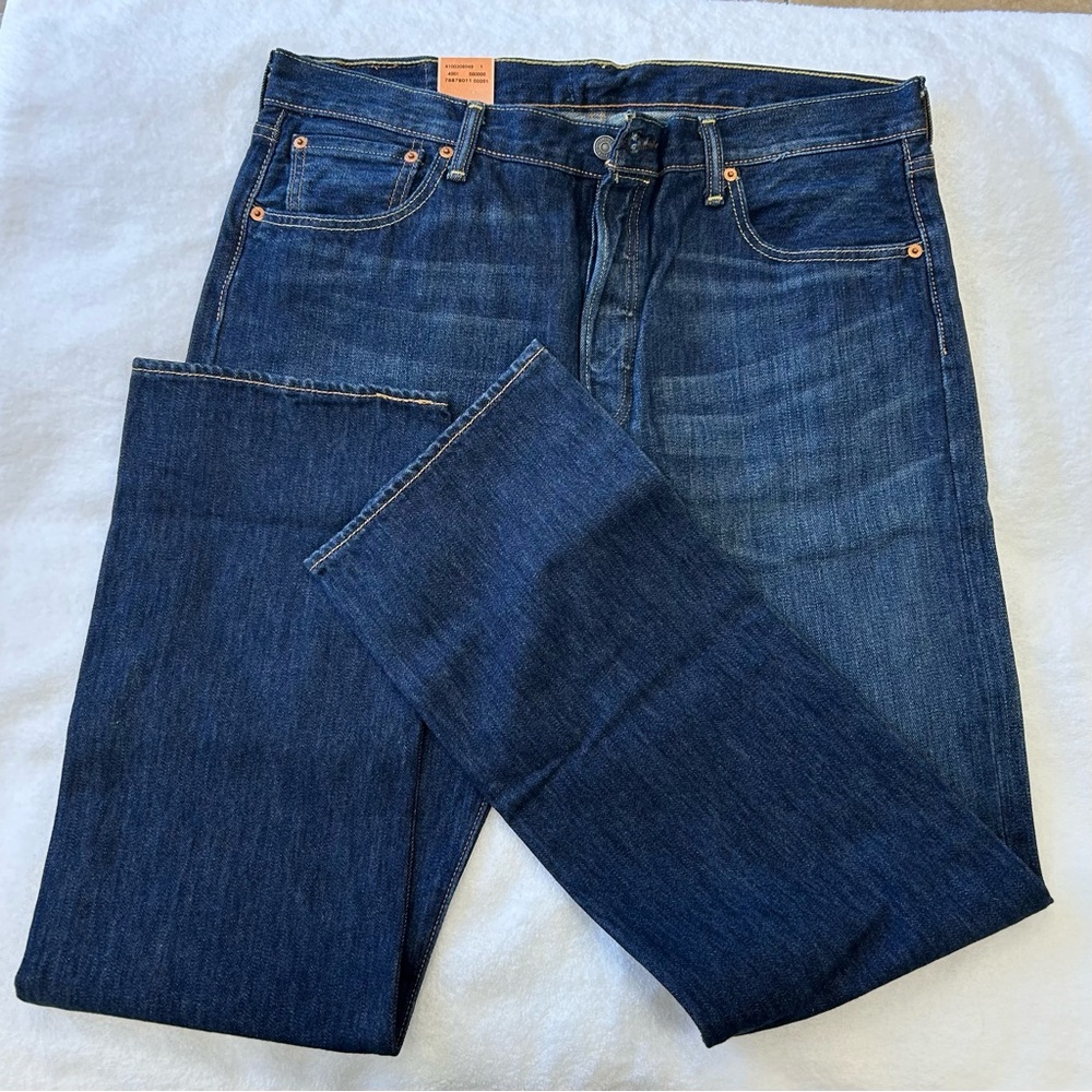 NWT Levi's 501 Dark Wash Blue Straight Leg Button-Fly Jeans
